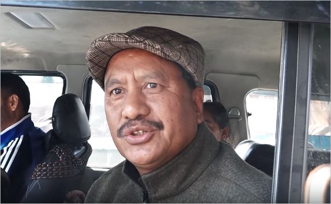 पक्राउ पुर्जीबारे विप्लव : सहमति पनि गर्ने, घेराबन्दी पनि गर्ने ?