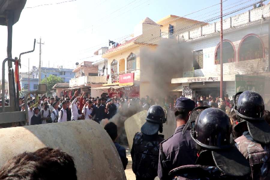 बालिकाको मृत्युपछि धनगढीमा तनाव, शव अझै उठेन