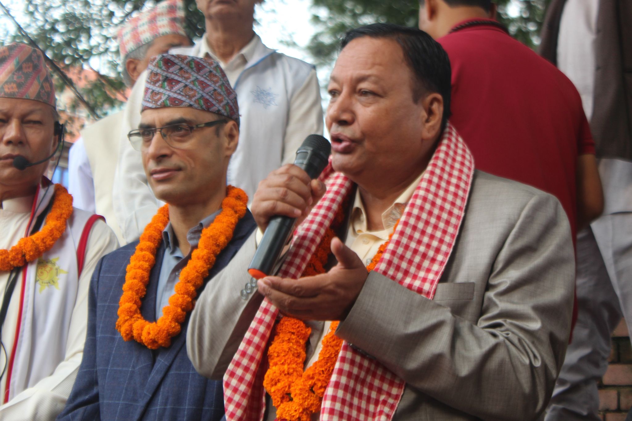 मानसिक रूपमा खुसी नहुँदासम्म जीवनको अनुभूति हुनसक्दैन : शिक्षामन्त्री पौडेल