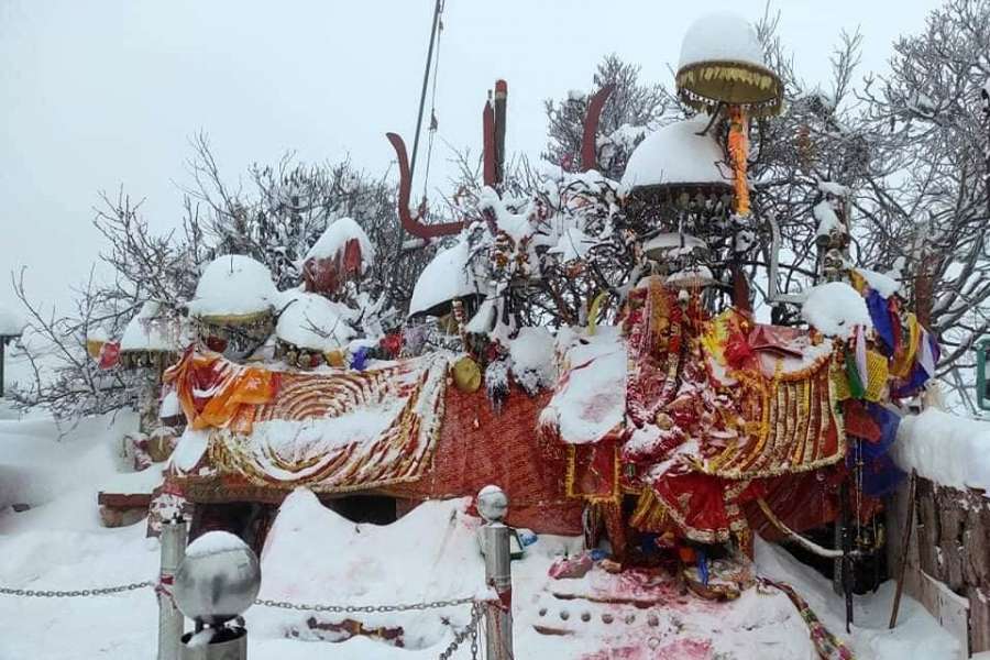 पाथीभरा क्षेत्रमा हिमपात