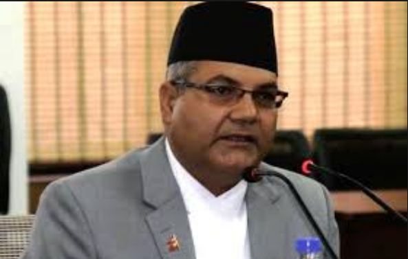 ‘टेलिफोनका टावरमाथि बम प्रहार गर्ने कुरा बहादुरी हो भनेर लेख्ने कुन पत्रकारिता हो ?’