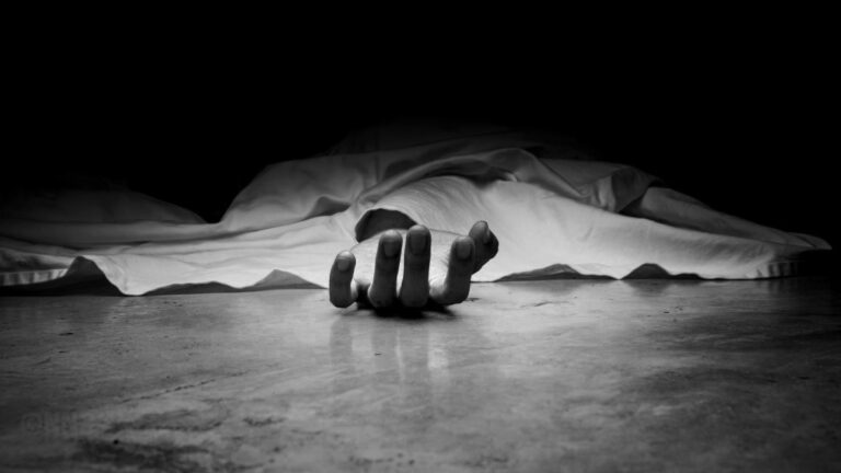 रोल्पामा निर्माणाधीन झोलुङ्गे पुलको पर्खाल भत्किँदा ४ जनाको मृत्यु