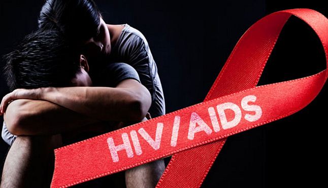 समाजमा खुल्दै एचआइभी सङ्क्रमित