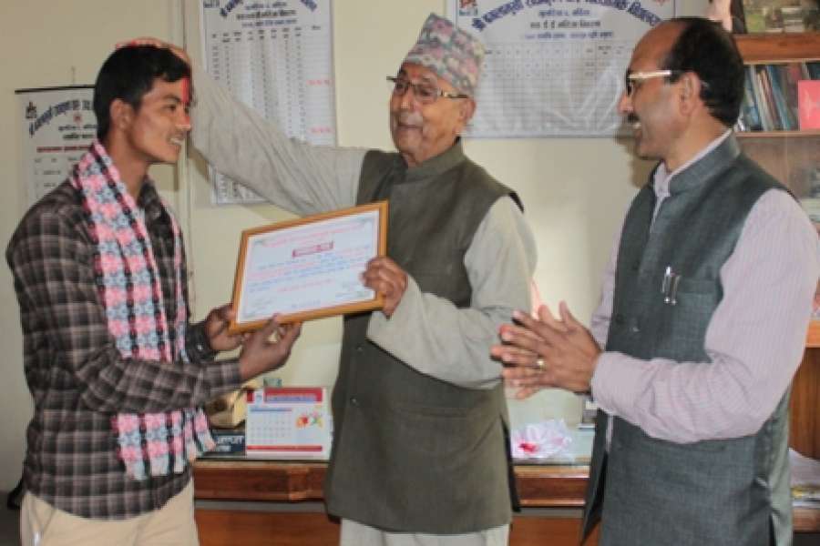 ईन्द्र बहादुरलाई दुर्गादेवी खेटराज सम्मान