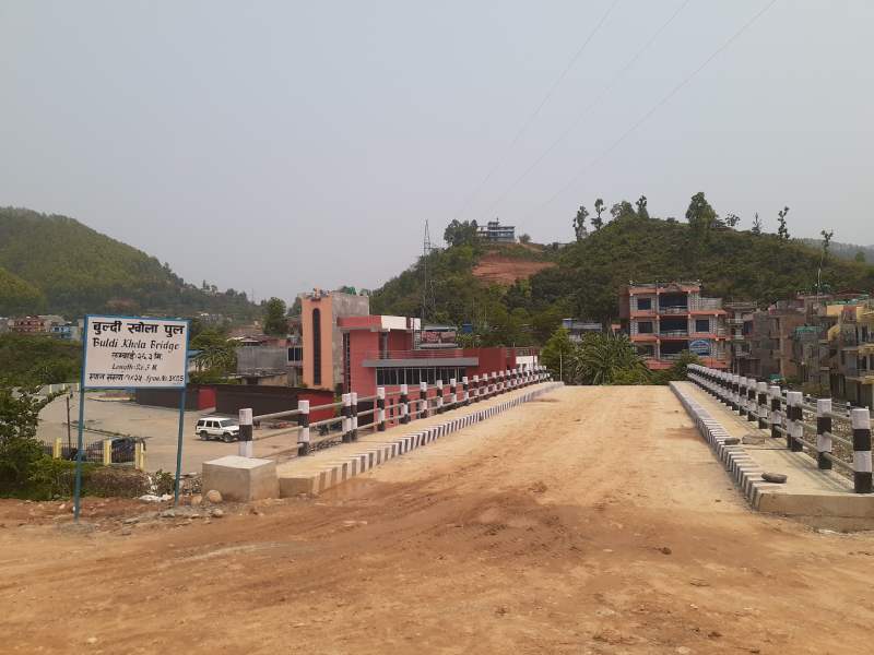 बुल्दीखोलामा पुल निर्माण