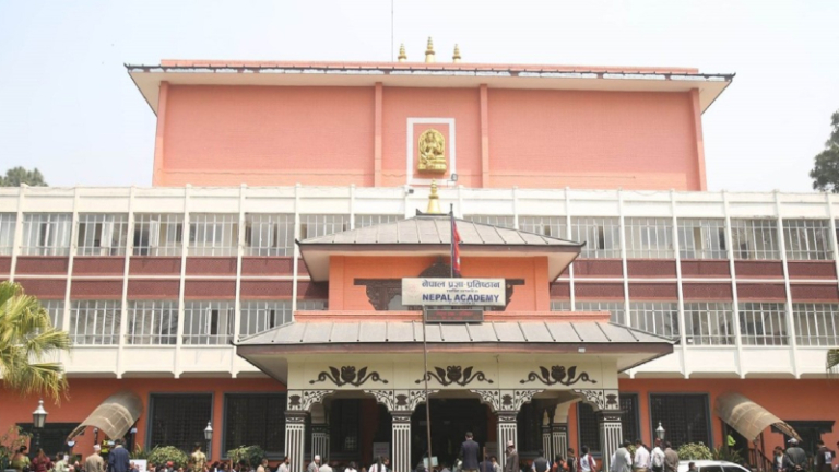 नेपाली भाषा साहित्यका १३ कृति चिनियाँ भाषामा अनुवाद हुने