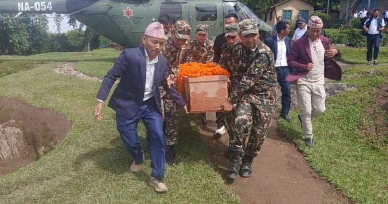 जेनजी प्रदर्शनका क्रममा मृत्यु भएका सङ्खुवासभाका कुलुङको अन्त्येष्टि