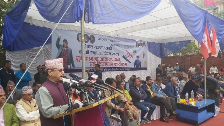 संविधानको रक्षाका लागि समर्पित हुन आग्रह कांग्रेस कार्यवाहक सभापति खड्काको आग्रह