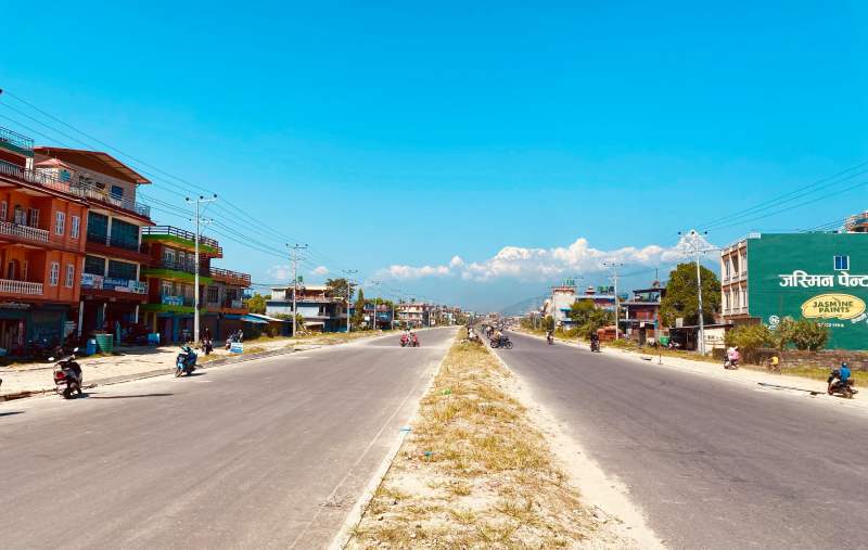 अब सरर पोखरा–मुग्लिन सडकमा