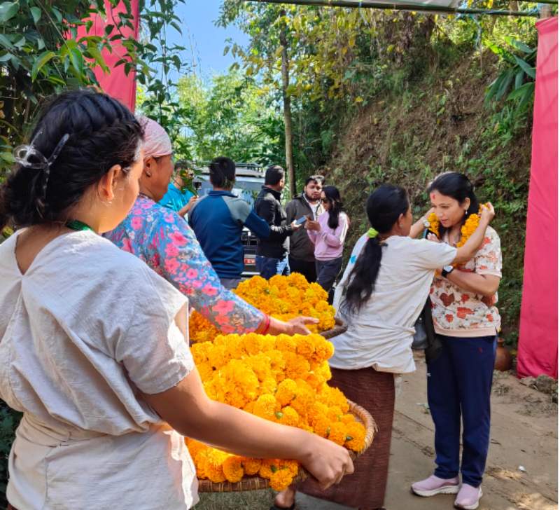 पर्यटनमार्फत समृद्धि खोजिरहेको लोपोन्मुख आठपहरिया समुदाय