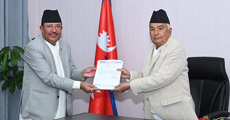राष्ट्रपति पौडेल समक्ष राष्ट्रिय सभा सदस्य निर्वाचनको प्रतिवेदन पेस