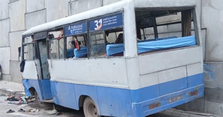 ग्वार्कोमा बस दुर्घटना हुँदा एक जनाको मृत्यु, १० जना घाइते