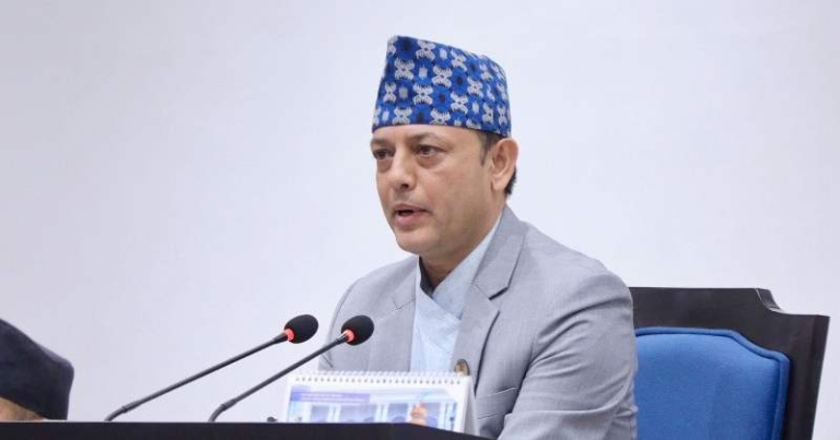इन्दिरा र रामबहादुर थापाका थापाले बोलेका शब्दहरु संसद्को रेकर्डबाट हटाउन सभामुखको निर्देशन