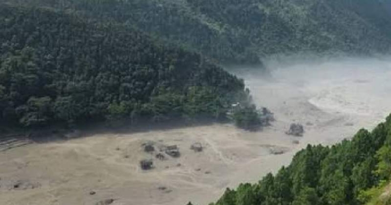 भोटेकोशीमा फेरि बाढी : नदी किनारका बासिन्दालाई तत्काल सुरक्षित स्थानमा सर्न आग्रह