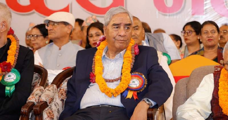 देउवा समूहको प्रस्ताव : कांग्रेसको १५औँ महाधिवेशन मंसिर २१–२३ मा