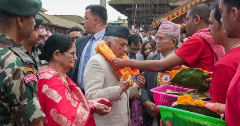 कृष्ण जन्माष्टमीमा राष्ट्रपति पौडेलद्वारा कृष्ण मन्दिरको दर्शन
