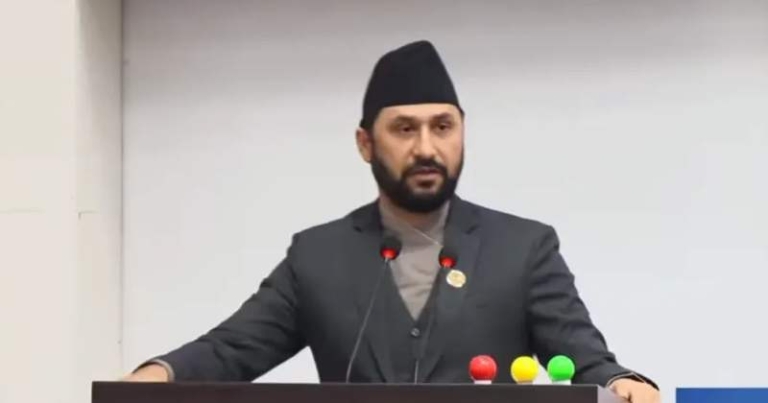अहिले राजनीति गर्ने होइन, नागरिक बचाउने बेला हो : रवि लामिछाने