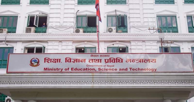 बाढी प्रभावित विद्यार्थीलाई परामर्श दिएपछि मात्रै कक्षा सञ्चालन गर्न निर्देशन