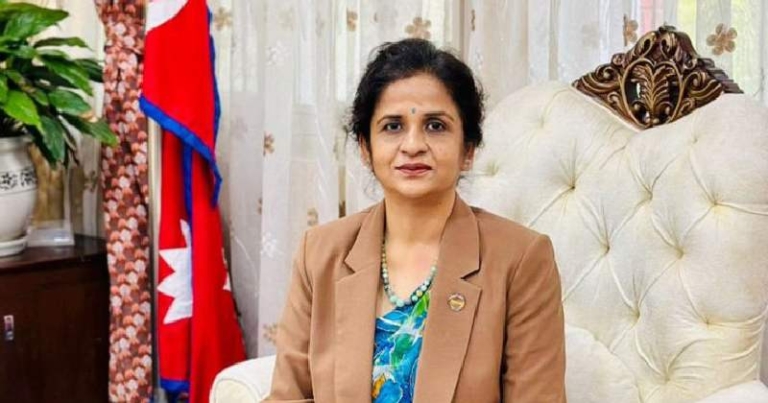 उद्योगमन्त्री गौरी कुमारी यादवले दिइन् राजीनामा