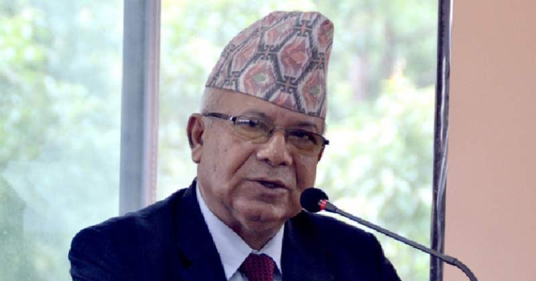 राहत वास्तविक पीडितसम्म पुगेको छ कि छैन भन्ने विषयमा प्रभावकारी अनुगमन हुनुपर्छ: माधव नेपाल