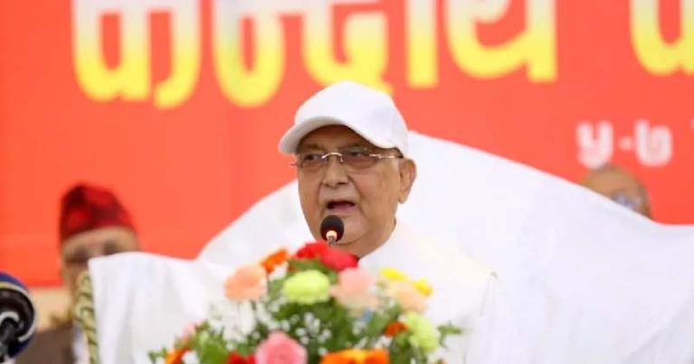 ओलीको प्रश्न– मिडियामा गएर खुलेआम अध्यक्ष हटाउनुपर्छ, असान्दर्भिक भयो जस्ता कुरा बोल्ने को न्यायाधीश हो ?