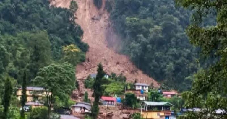 सिक्किममा भारी वर्षापछि ठूलो पहिरो, धेरै घर र सरकारी संरचनामा क्षति