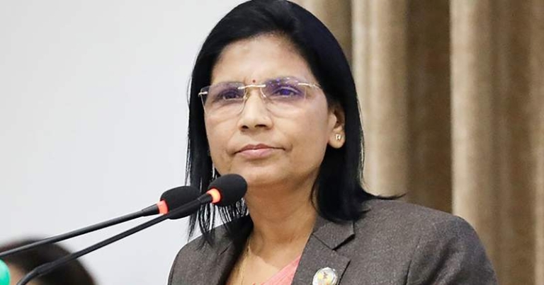 बाढीपहिरोको क्षतिप्रति सरकारको ध्यानाकर्षण, सांसद अर्यालले मागिन् तत्काल उद्धार र पुनर्स्थापना