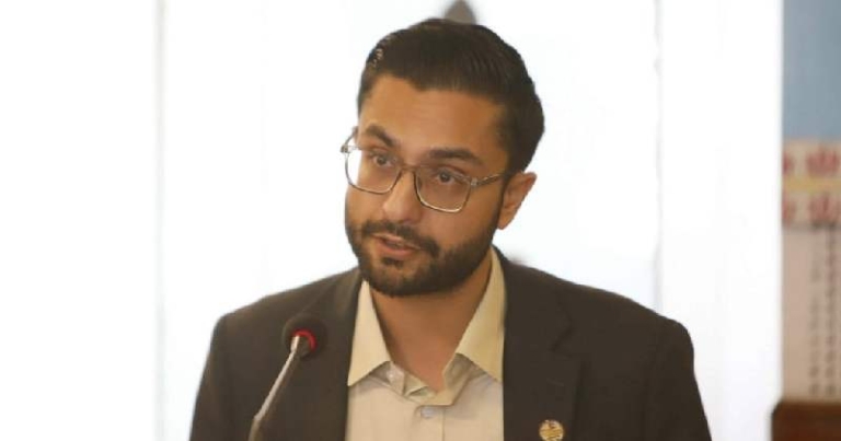 पूर्व प्रधानन्यायाधीशलाई प्रहरीले पक्राउ गरेको होइन, उद्धार गरेको हो : सरकारका प्रवक्ता