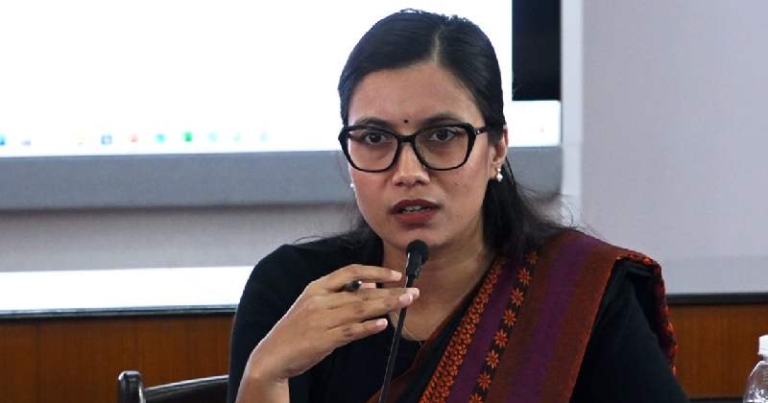 विपद्मा बेपत्ता भएकाको मृत्यु घोषणा र दर्तासम्बन्धी कानुन छिट्टै संशोधन गर्छौं : मन्त्री गौतम