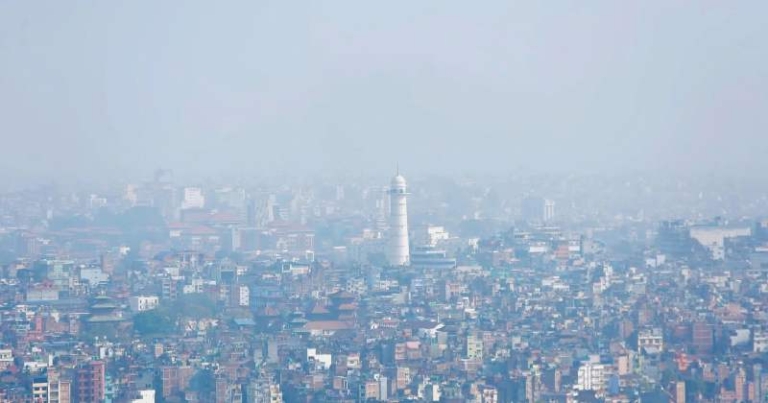 काठमाडौँको मौसममा बदलाव, चक्रवात ‘अर्नब’को प्रभाव देखियो
